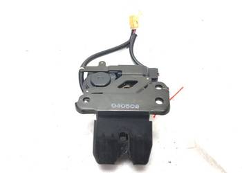 ZAMEK KLAPY TYŁ TOYOTA AVENSIS T25 Sedan/Limuzyna 03-08