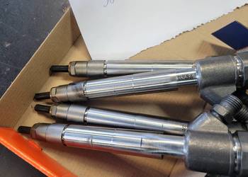 WTRYSKIWACZ FORD 0445110955 9828959880 JX6Q9F593AB BRATFORD RADOM