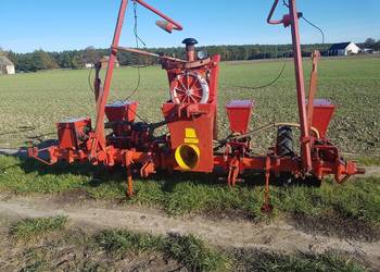 siewnik do kukurydzy Becker Aeromat