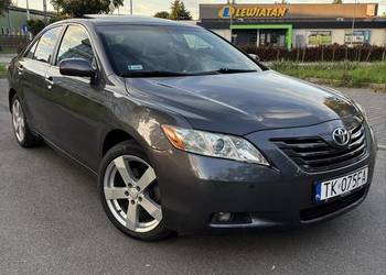 Toyota Camry 2,4 benzyna automat
