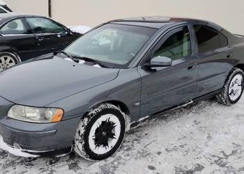 Volvo S60 2,4 2006 polift