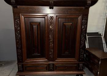 Sprzedam Bieliźniarkę w starym stylu