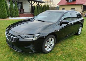 Opel Insignia 2021 2.0d automat stan idealny bogata wersja hak