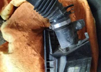PRZEPŁYWOMIERZ POWIETRZA  NISSAN ALMERA  TINO 2.2 DI