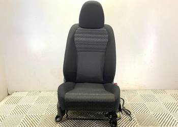 FOTEL PRAWY PRZÓD TOYOTA YARIS III Hatchback SIEDZENIE PRZEDNI, PRAWA