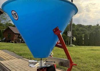 Rozsiewacz nawozów jednotarczowy plastikowy nowy mini 300l, 350l, 400l, 500