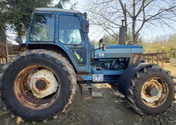 Traktor 4x4 Ford 8210 115km