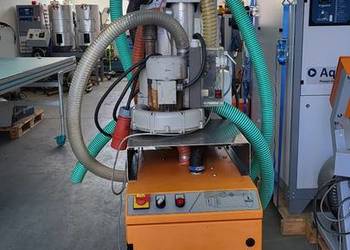 Suszarka suchego powietrza do tworzyw sztucznych z zaciągiem tworzywa Motan