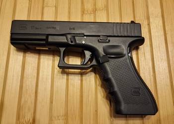 Wiatrówka Glock 17 blow back 4.5mm bb Wiatrówka Glock 17 blow back 4.5mm bb