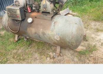 Sprzedam kompresor 500l