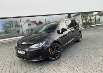 Chrysler Pacifica LIMITED "S" 2020 | FULL OPCJA | 46 000 km | JAK NOWY Chrysler Pacifica LIMITED "S" 2020 | FULL OPCJA | 46 000 km | JAK NOWY