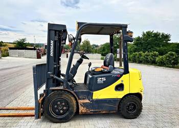 wózek widłowy DOOSAN D25S-5 TRIPLEX 4.70m 2370mtg YANMAR diesel 2017'