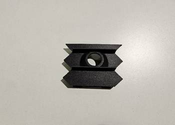 SKODA KODIAQ UCHWYT KOSZYK CZUJNIKA PDC 565853666B