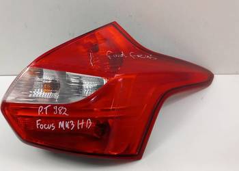 FORD FOCUS MK3 HB  LAMPA TYŁ PRAWA