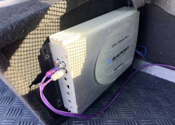 Skrzynia i wzmacniacz Blaupunkt