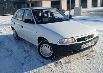 Opel Astra f benzyna