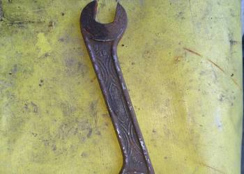 Stary klucz płaski zdobiony nietypowy przedwojenny  2rp