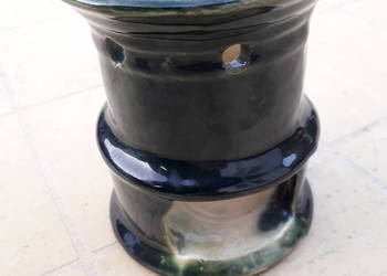Zielony ceramiczny kominek zapachowy