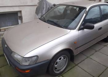 Toyota Corolla E10 95r. 1,4 benzyna