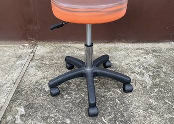 taboret obrotowy