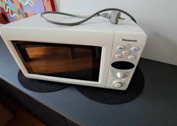 Kuchenka mikrofalowa Panasonic NNJ-155WEB