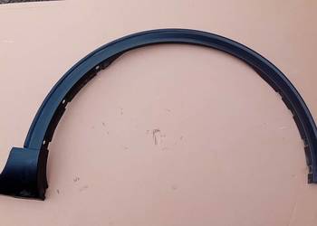 Ford Kuga MK3 listwa błotnika prawa przednia.