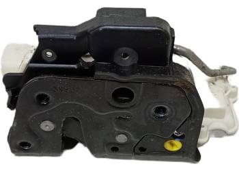 Zamek drzwi lewy tył Audi A4 B6 B7 8E0839015AA oryginał używany