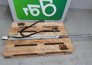 Siłownik poziomowania ramienia Claas Targo K60