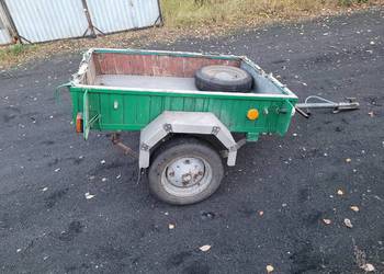 Przyczepka sam oś na resorze