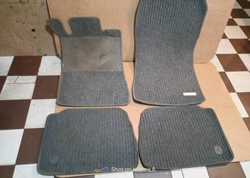 Mercedes 190 W201 dywaniki rypsowe komplet szare 190 dywan