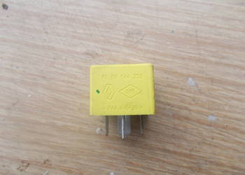 Renault Modus przekaźnik 7700844253 cena za dwie sztuki