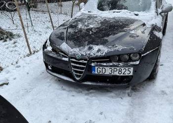 Sprzedam uszkodzona alfa Romeo 159