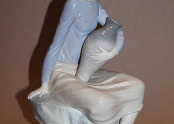 Figurka dziewczyny z dzbankiem Zaphir wys 39 cm nr 38 FiaF
