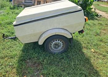 fiat 126p plus przyczepka Niewiadów