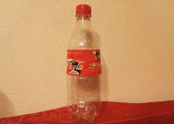Coca cola pusta butelka kolekcjonerska z kształtami piłki + naklejka Thiago
