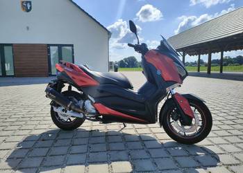 Yamaha xmax125 , 15KM