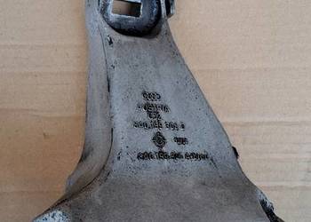 Łapa mocowanie silnika 8A0199308D Audi 80 B4