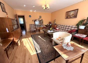 Wyjątkowa okazja! Przestronne mieszkanie 75,70 m² z garażem i działką 5 ar
