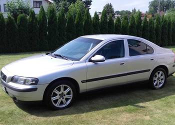 Volvo S60 2.4B+G manual