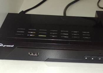 Sprzedam dekoder tv telewizji DVB-T 2 marki Skymaster.
Sprawne, działają.
S