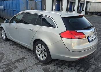 Opel Insignia Sports Tourer SW, 2.0 cdti 160 KM, 2011r. COSMO