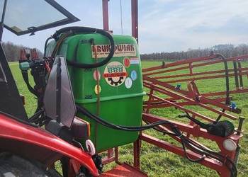 Opryskiwacz 400l 12m