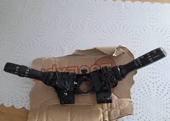 PRZEŁĄCZNIK ZESPOLONY TOYOTA YARIS II (P9) 0D08017F142