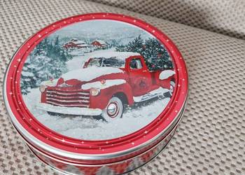 puszka metalowa okrągła  święta Boże Narodzenia auto samochód