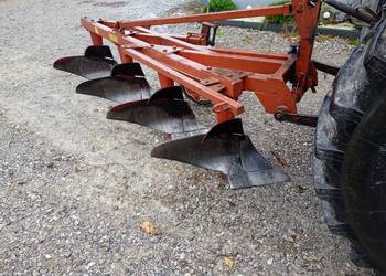 Pług 4 skibowy zagonowy