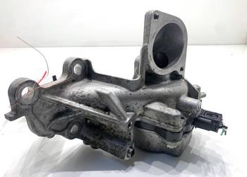 POMPA WODY LEXUS LBX