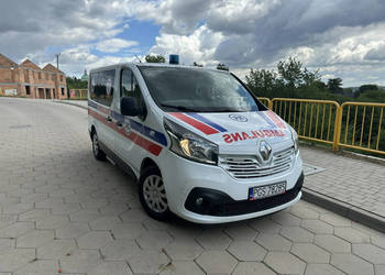 ambulansy Renault Trafic Renault Trafic 2016 Karetka Ambulans Zarejestrowa…