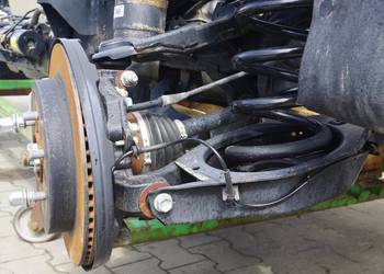 PÓŁOŚ TYŁ LEWA TYLNA INFINITI QX80 2010+