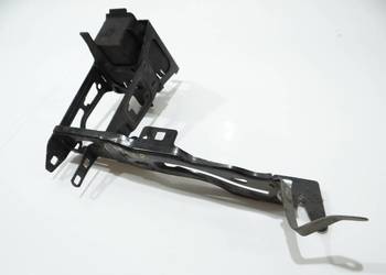 WSPORNIK OKULAR LAMPY LEWY PRZÓD BMW F31 170238