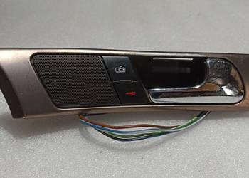 Klamka drzwi wewnętrznych Audi A6 C5 Prawa 4B0837020